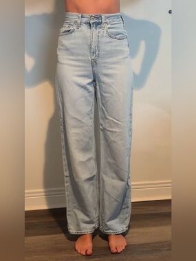 Levi’s High Loose Jean